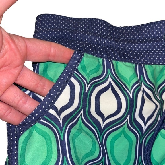 Women’s O’Neill board shorts‎ Size Medium - Picture 5 of 14